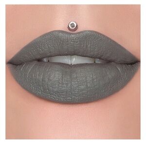 JEFFREE STAR Velvet Trap Lipstick - DRILL SERGEANT
